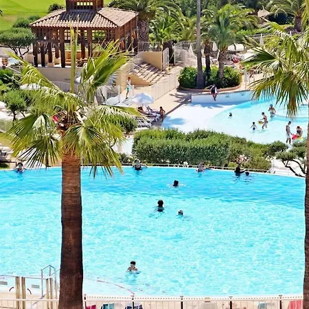 Cadre D'exception: Panoramic Sea View In Saint-raphael