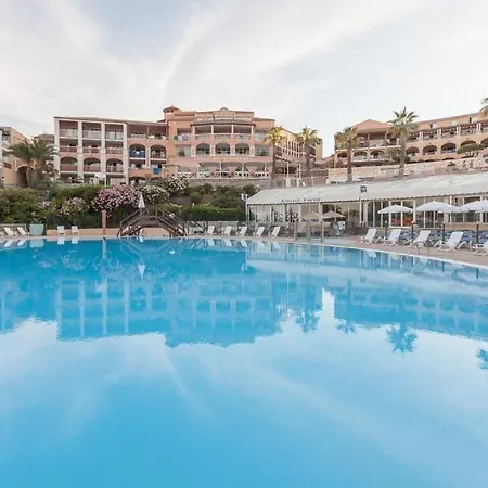 Apartment Cadre D'exception: Panoramic Sea View In Saint-raphael Saint-Raphael (Var)